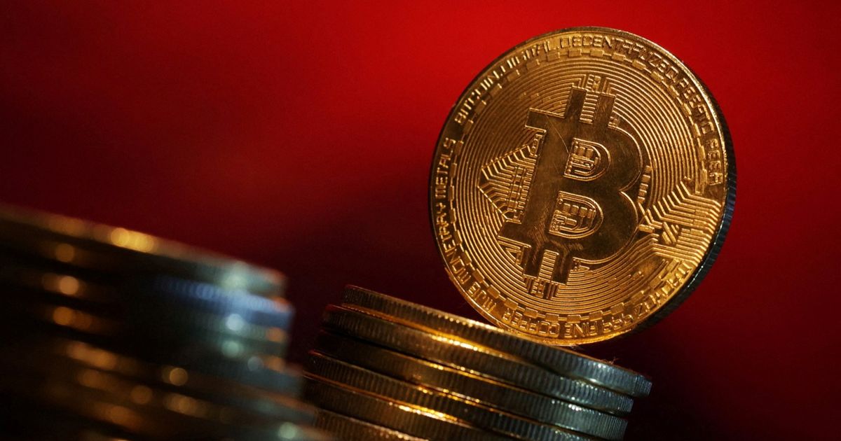بعد 14 عامًا من الخمول: محافظ بيتكوين تُحقق أرباحاً بقيمة 2 مليار دولار