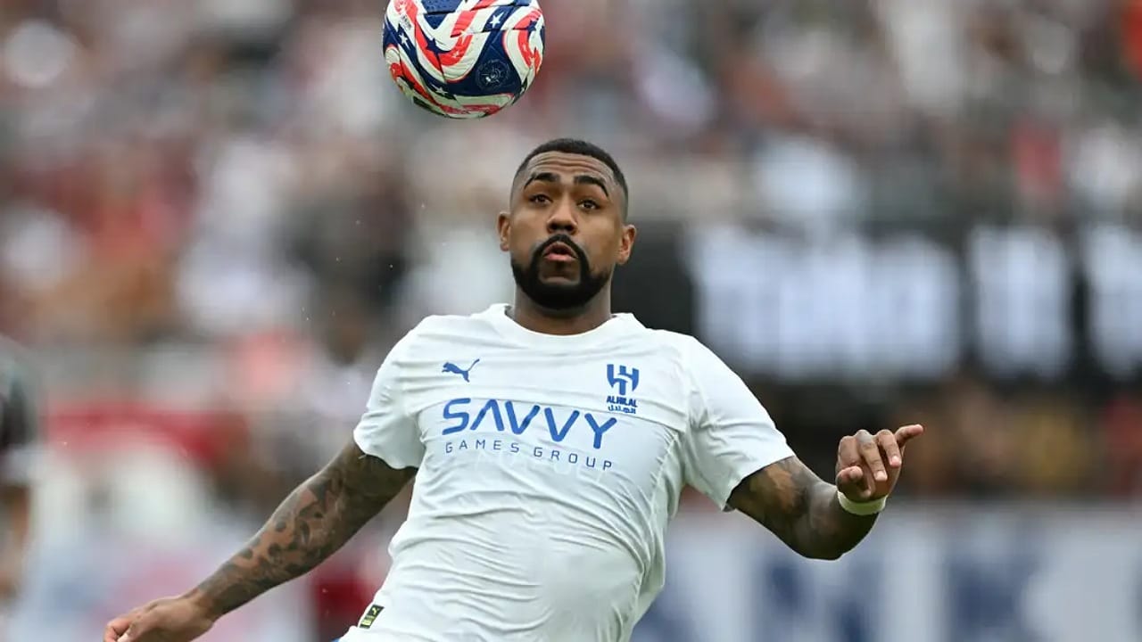 الاتحاد يسعى لضم المواهب: مالكوم من الهلال في الأفق