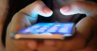 نصائح هامة لحماية الهاتف من ارتفاع درجة الحرارة في فصل الصيف
