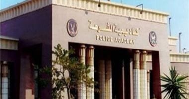 طلاب الثانوية العامة يبدأون التقديم الإلكتروني لكلية الشرطة بخطوات سهلة وميسرة