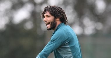 محمد النني يحتفل بعيد ميلاده الـ33: نجم الجزيرة الإماراتي في موعد مع الذكريات