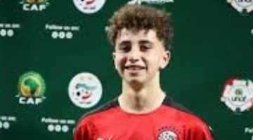 الأهلي يسعى لحسم معايشة شتوتجارت الألماني لتعزيز الفريق