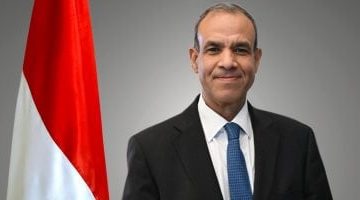 وزير الخارجية المصري والأريتري يؤكدان تعزيز العلاقات الثنائية