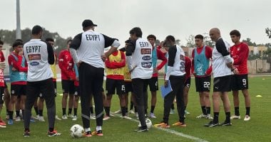 أحمد الكاس يرفض استبدال رامى عادل في منتخب الناشئين