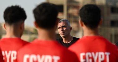 أسامة نبيه يطالب بمعسكر خارجي لضمان جاهزية منتخب الشباب لكأس العالم