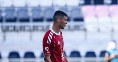 الأهلي يبدأ المزاد لبيع أشرف داري في سوق الانتقالات الصيفية