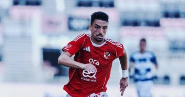طاهر طاهر يُشارك في وديات الأهلي بمعسكر تونس استعدادًا للموسم