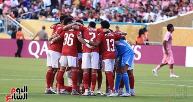 محمد يوسف يبدأ غداً تعديل وتمديد عقود 6 لاعبين في الأهلي