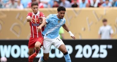 عمر مرموش ينافس حكيمي على لقب أغلى لاعب عربي قبل انطلاق الموسم الجديد