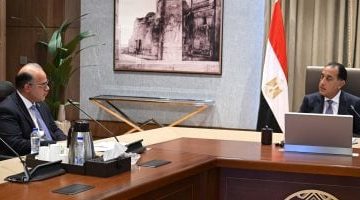 رئيس الوزراء يلتقي رئيس الرقابة المالية لمناقشة ملفات هامة