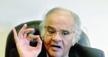 ممدوح عباس يكشف موعد مباراة اعتزال شيكابالا وصفقات الزمالك الجديدة