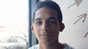 طالب إسكندري يتطلع للالتحاق بكلية سياحة وفنادق: طموحات ومشكلات