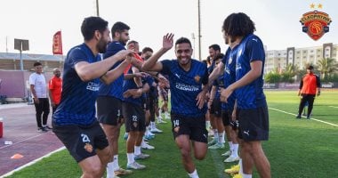 كريم الدبيس وخالد عبد الفتاح يتألقان في مران سيراميكا – صور حصرية