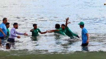 فريق المصري يتألق على شاطئ بورفؤاد وسط أجواء بحرية رائعة