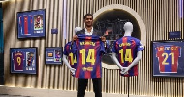 12 لاعب شاركوا بالقميص رقم 14 في تاريخ برشلونة قبل انضمام راشفورد