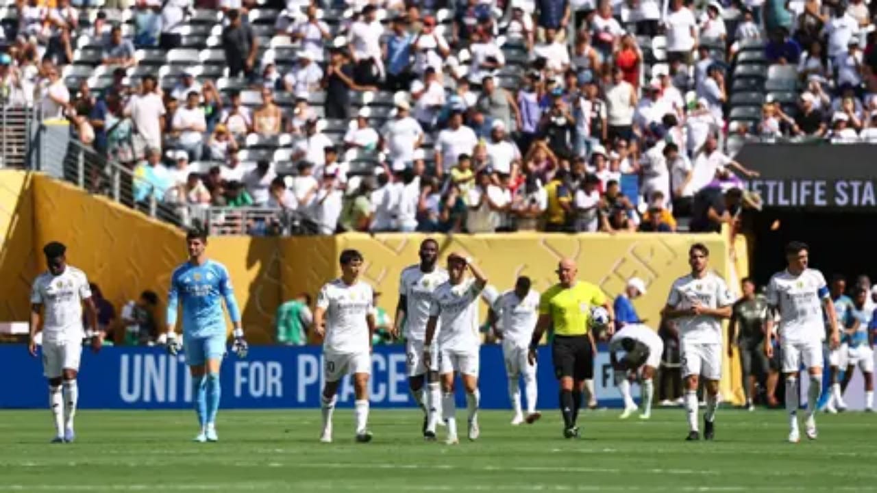 غضب مدريدي بعد خسارة الرباعية أمام باريس: الجماهير تطالب برحيل النجوم
