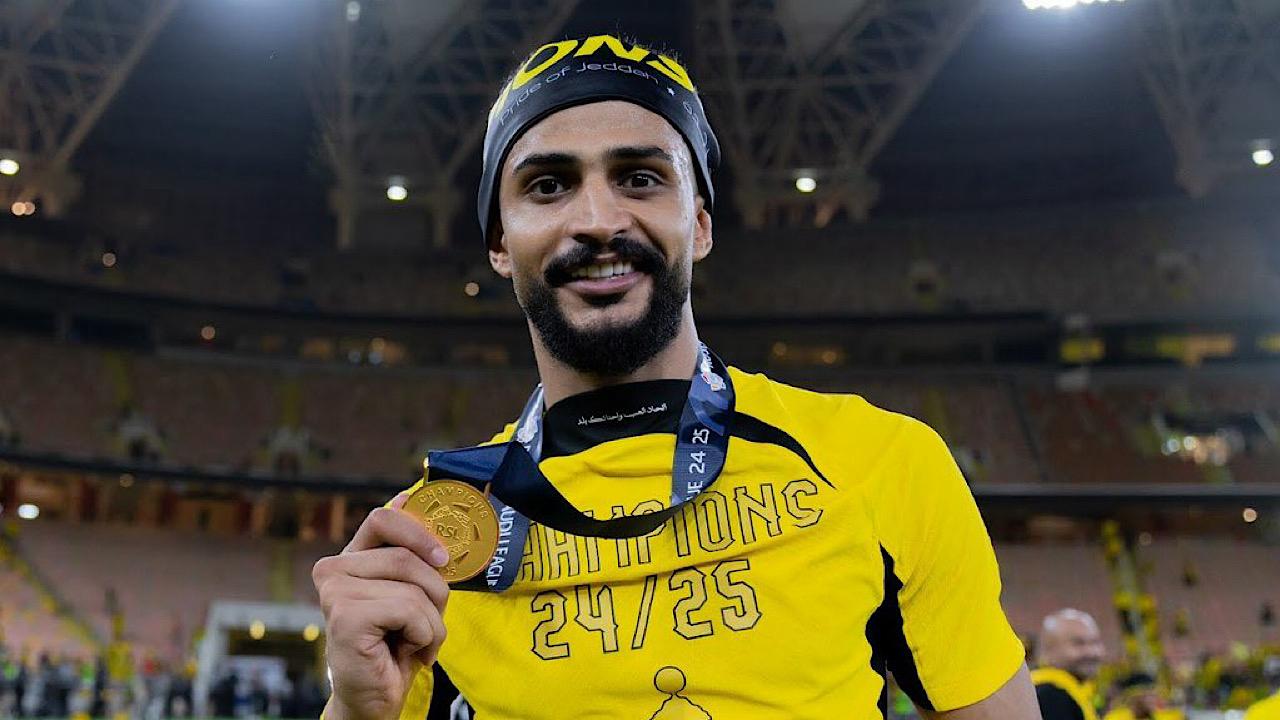 الاتحاد يستعد لضم عبدالإله العمري: صفقة متوقعة تثير الحماس