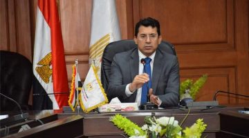 أشرف صبحي يكشف حقيقة خصخصة الأهلي والزمالك ويؤكد احتمالية إقامة