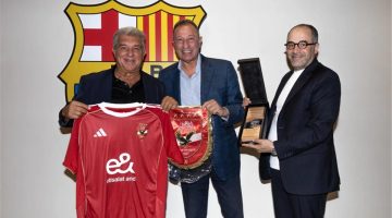 اجتماع الخطيب مع رئيس برشلونة لمناقشة مشروع استاد الأهلي الجديد