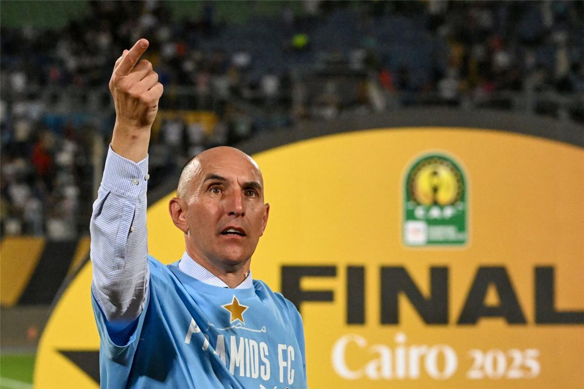 بعد اجتياز الفحص الطبي لاعب الأهلي السابق يقترب من الانضمام إلى بيراميدز في صفقة قريبة