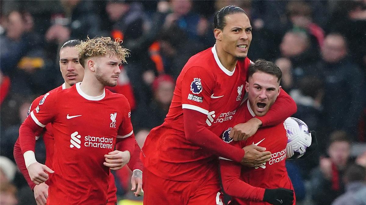 ماك أليستر يعلن موقفه من الانضمام لجولة ليفربول في آسيا