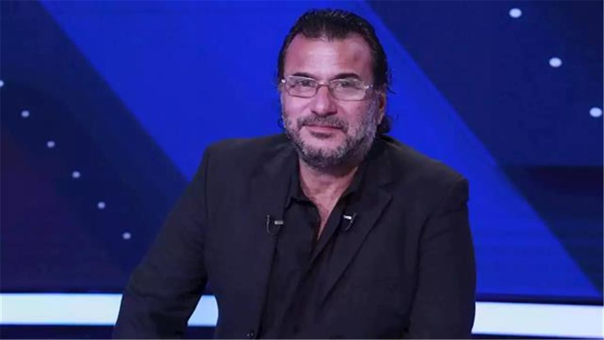 محمد عبد الجليل يتحدث عن حقيقة وسام أبو علي ويمدد موقف الأهلي من لاعب الزمالك