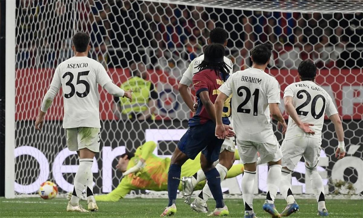 مدافع ريال مدريد الشاب يقترب من الدوري الإيطالي بشروط ذكية وحق إعادة الشراء
