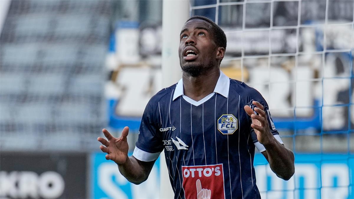 وكيل تيدي اوكو يكشف اسباب رفض الزمالك اتمام انتقال اللاعب عبر بطولات